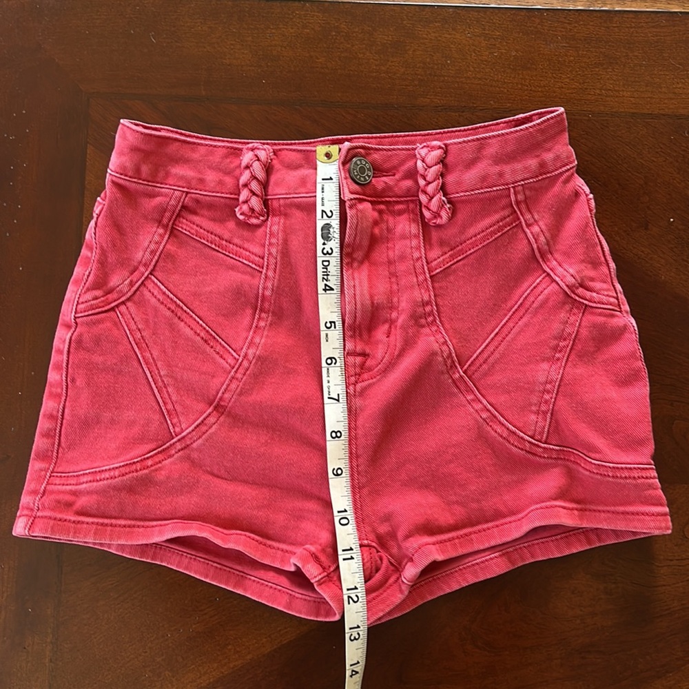 BDG Urban Outfitters Shorts High Waisted Red Denim Size Waist 25 - Picture 3 of 8